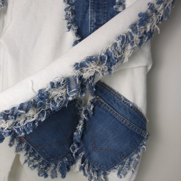 Screen Stars and Levi's Custom Fray Fringe Sweatshirt  Size L EUC Western Y2K - Picture 3 of 8